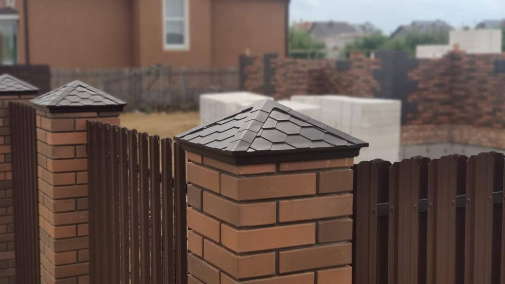 Колпак Zking Эверест Коричневый на столб 1.5х1.5 кирпича (390х390мм) в Воскресенске фото